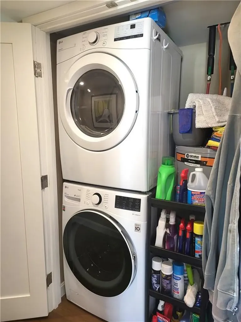 135 Namquid Drive Warwick RI 02888