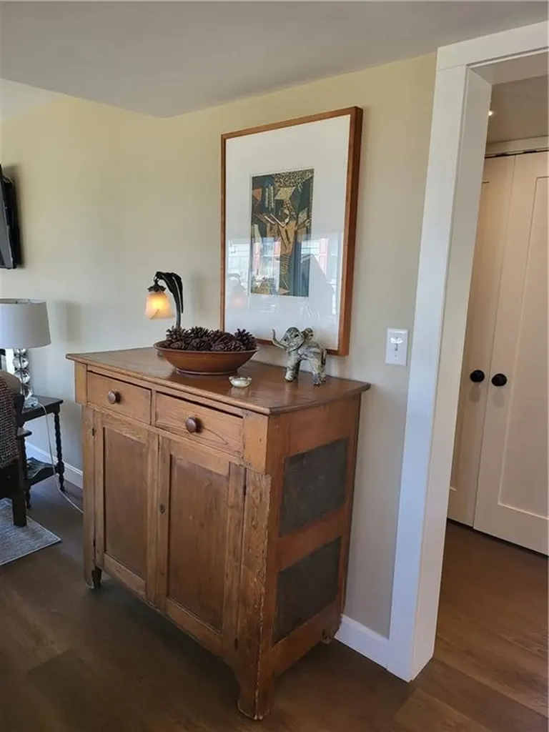 135 Namquid Drive Warwick RI 02888