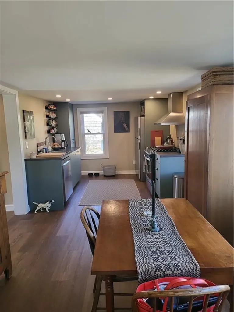 135 Namquid Drive Warwick RI 02888