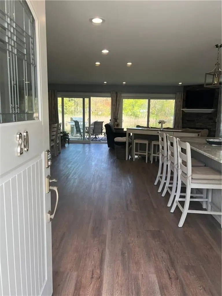 20 Harrington Road Coventry RI 02816