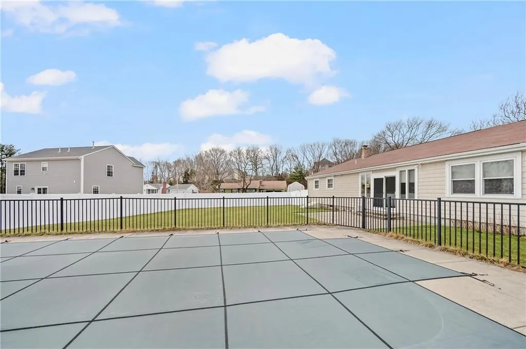 5 Bradford Drive Lincoln RI 02865