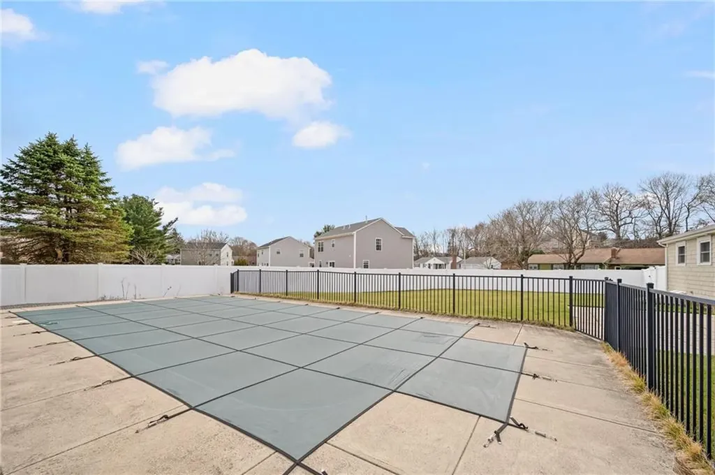 5 Bradford Drive Lincoln RI 02865