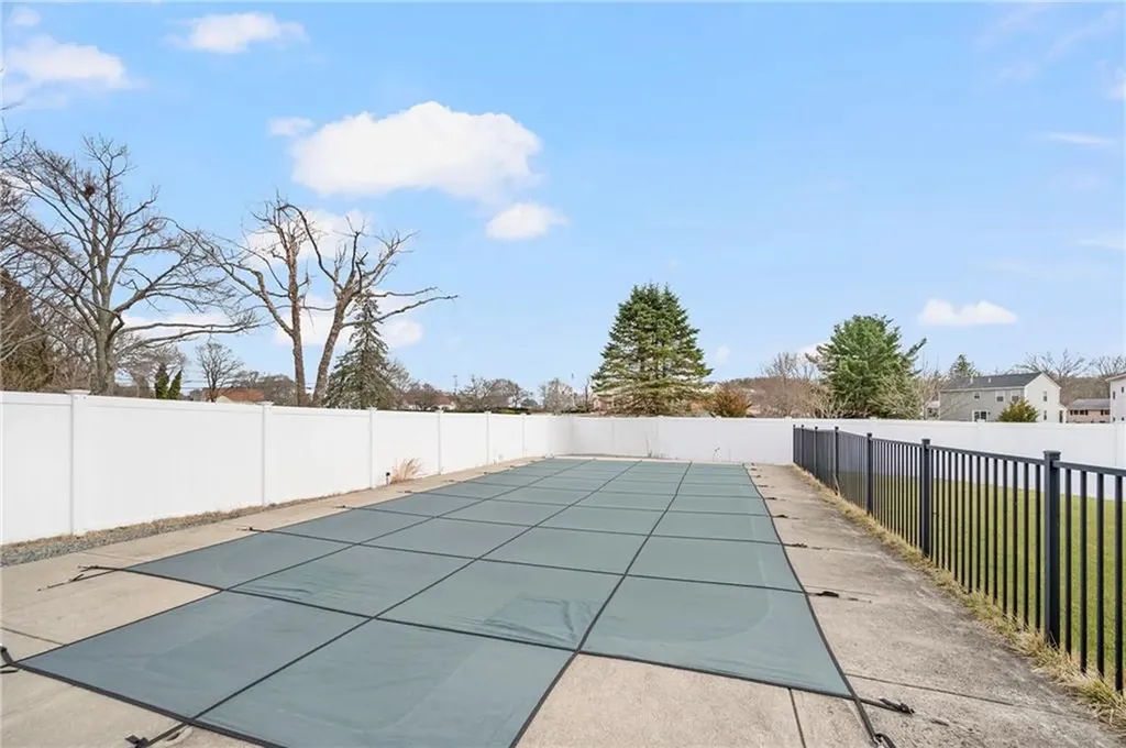 5 Bradford Drive Lincoln RI 02865