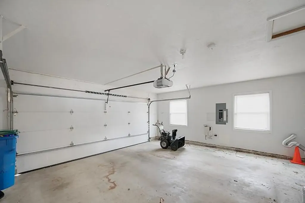 5 Bradford Drive Lincoln RI 02865