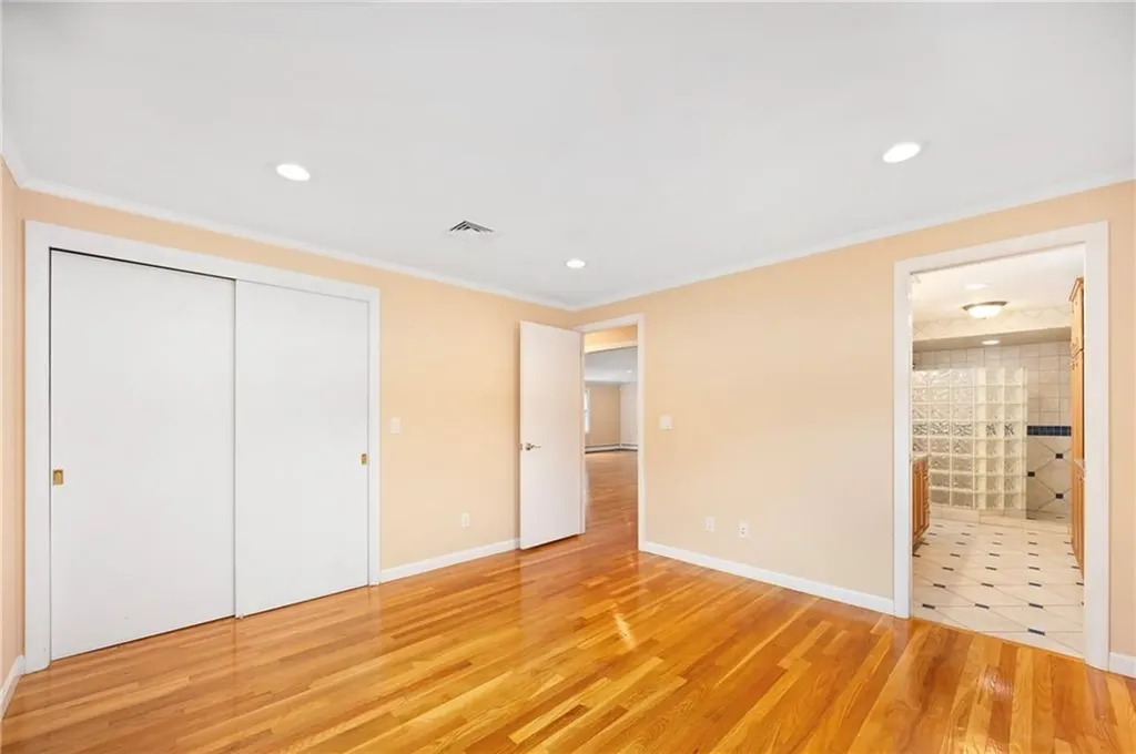 5 Bradford Drive Lincoln RI 02865