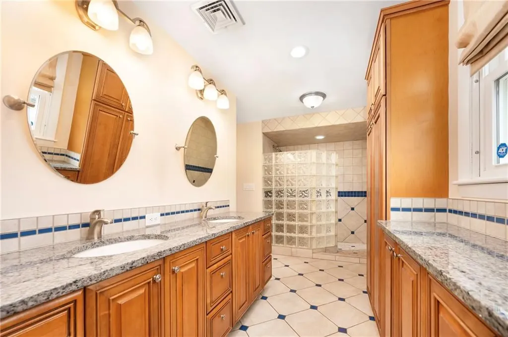 5 Bradford Drive Lincoln RI 02865