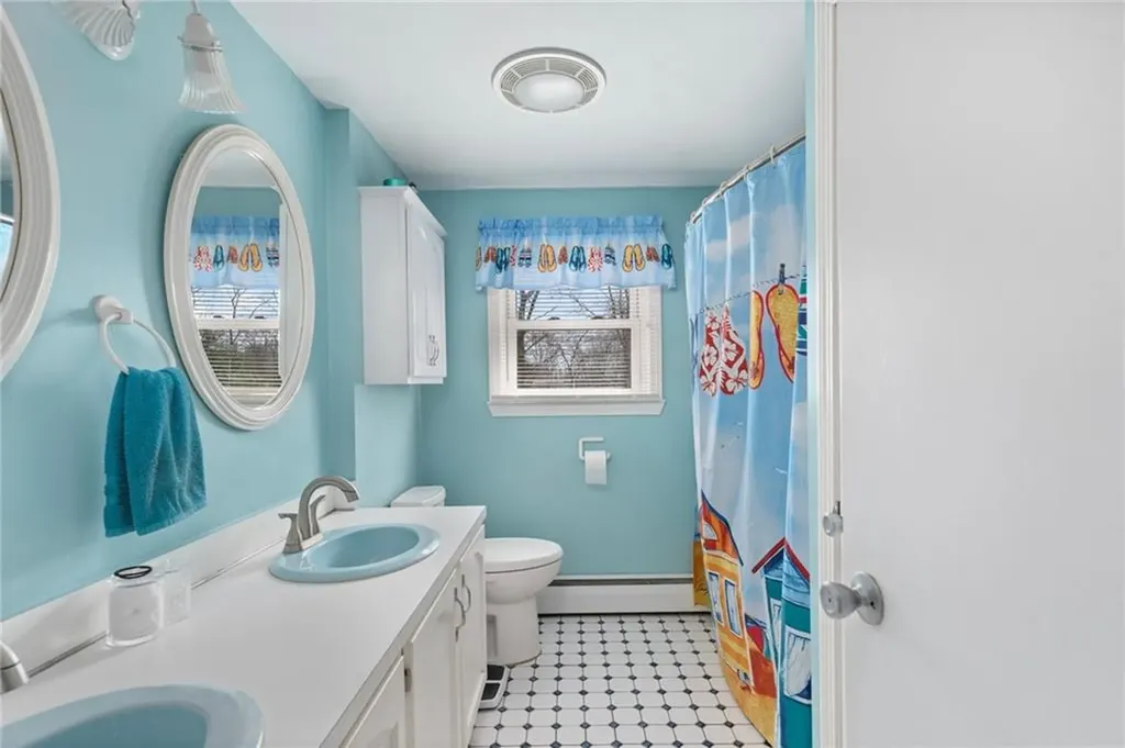 28 Chandler Drive Coventry RI 02816