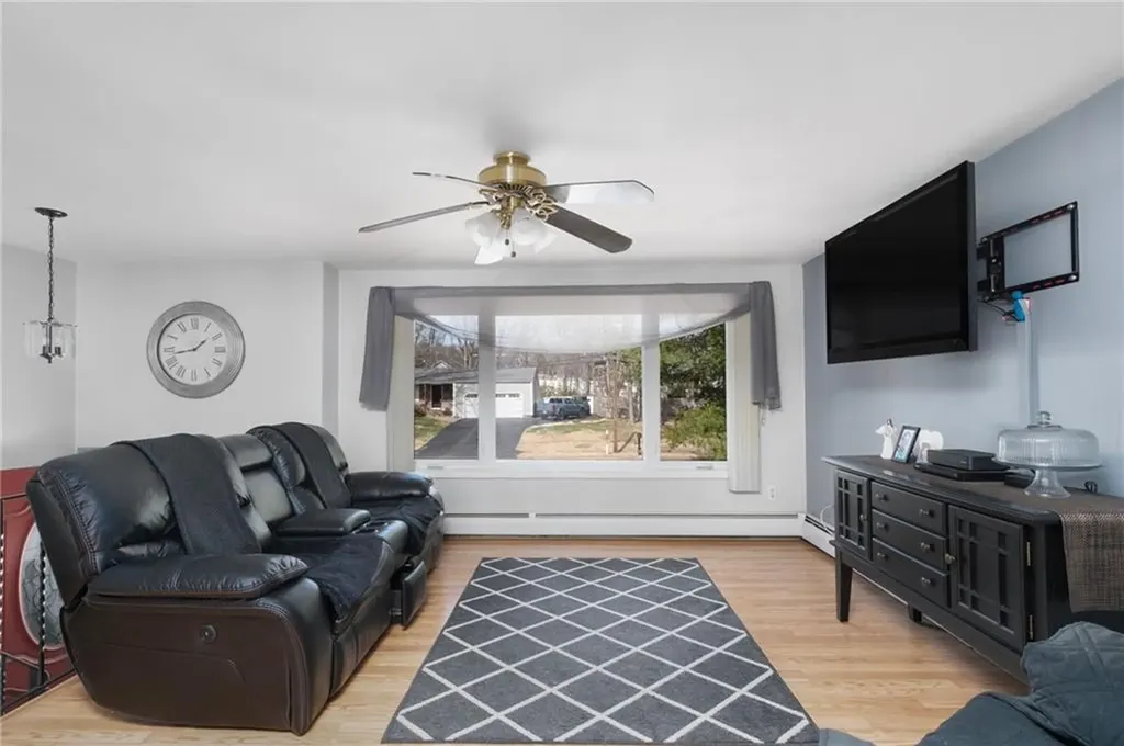 28 Chandler Drive Coventry RI 02816