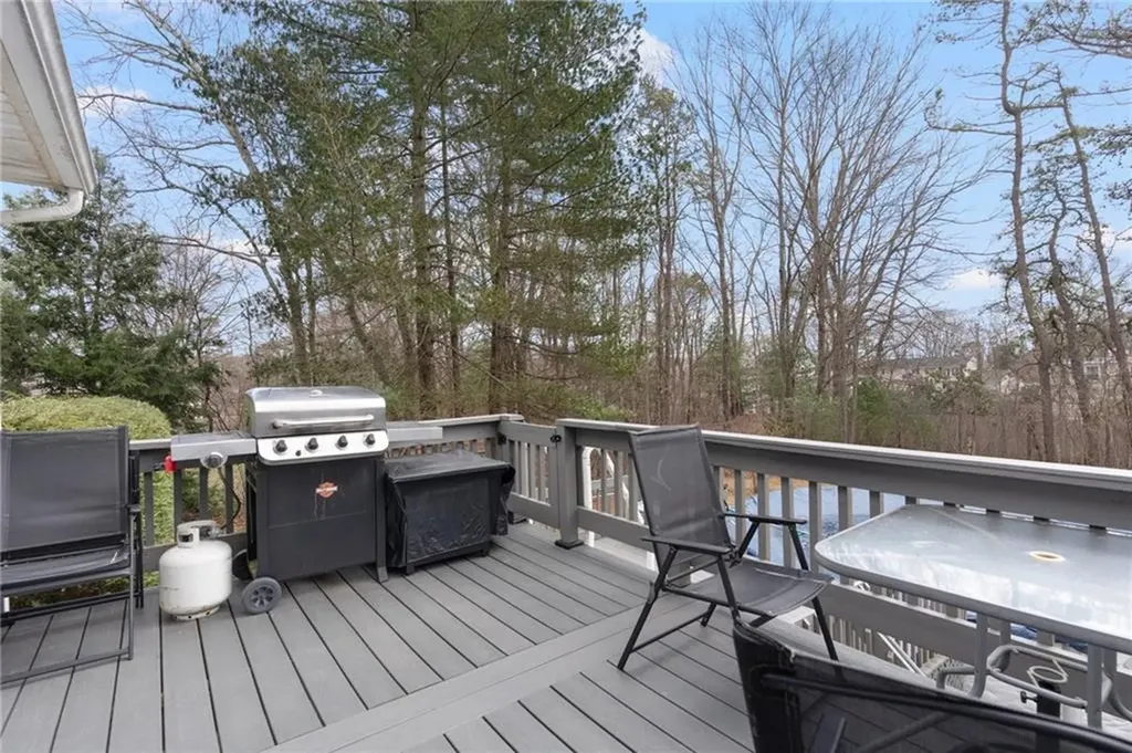 28 Chandler Drive Coventry RI 02816