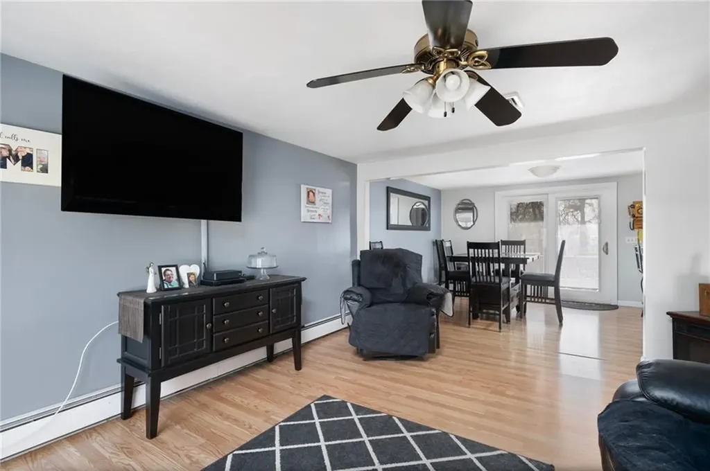 28 Chandler Drive Coventry RI 02816
