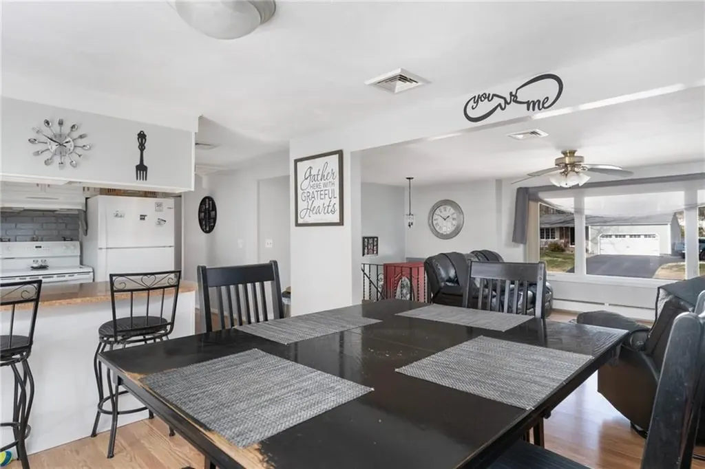 28 Chandler Drive Coventry RI 02816
