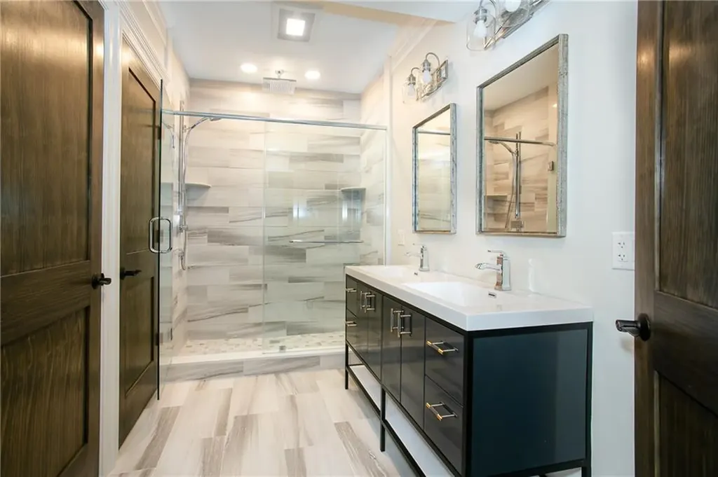 27 Adventure Way Richmond RI 02898