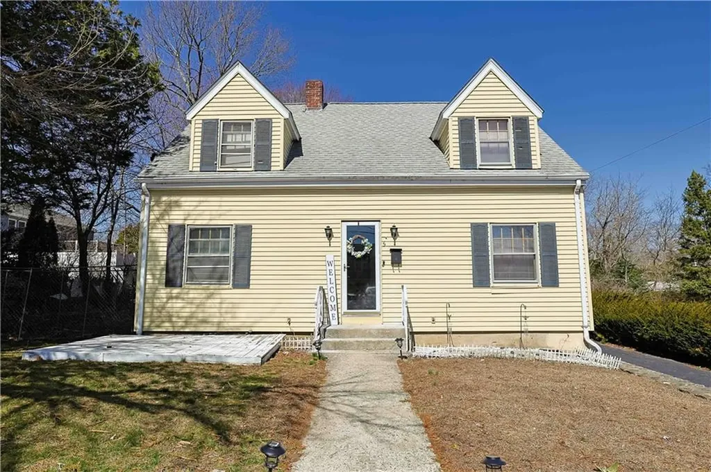 5 Albany Street North Providence RI 02904