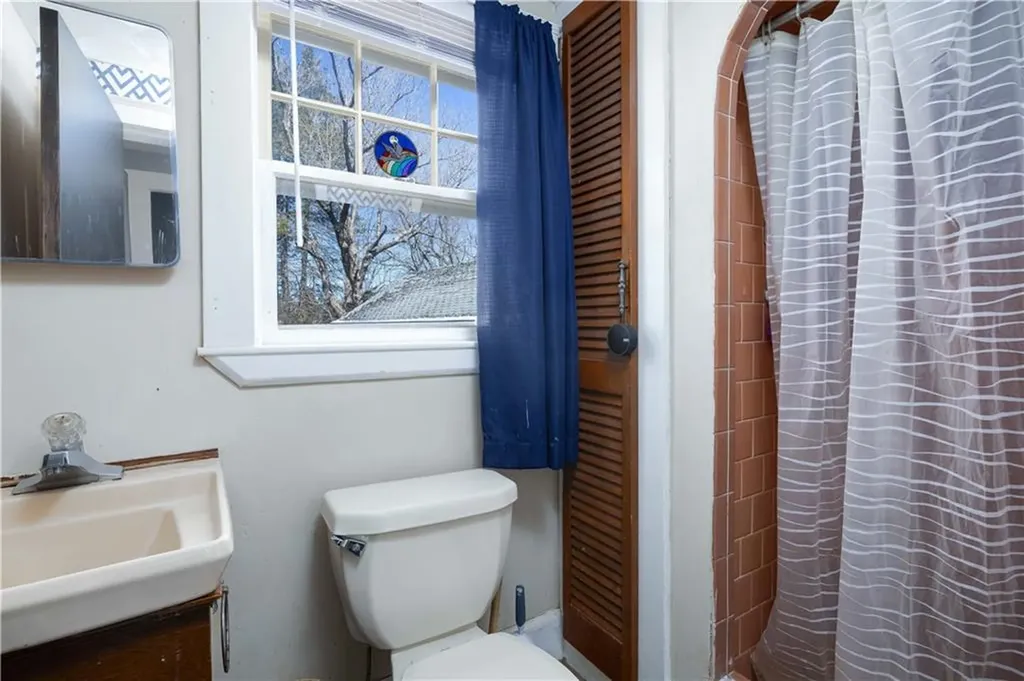 5 Albany Street North Providence RI 02904