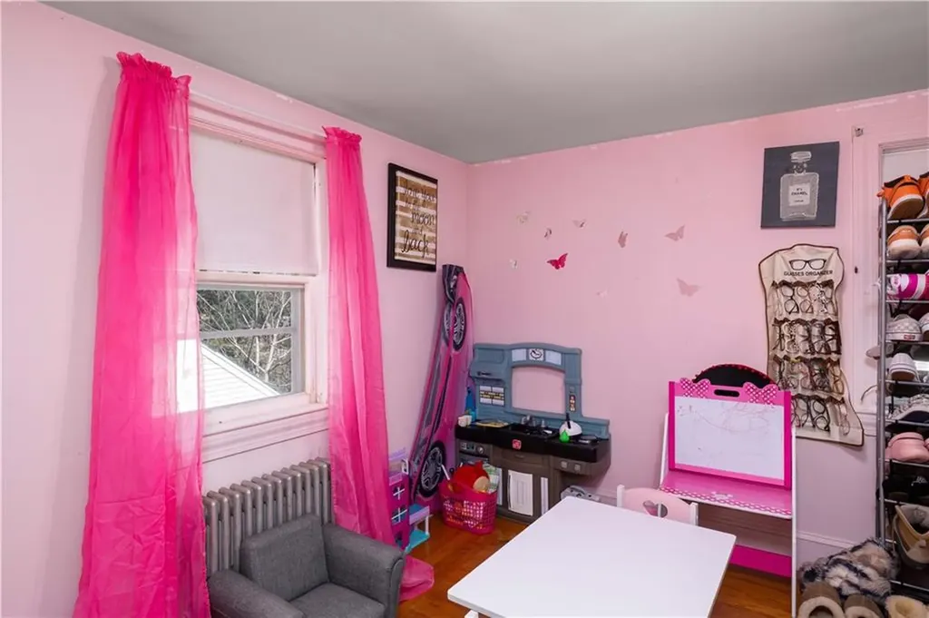 5 Albany Street North Providence RI 02904