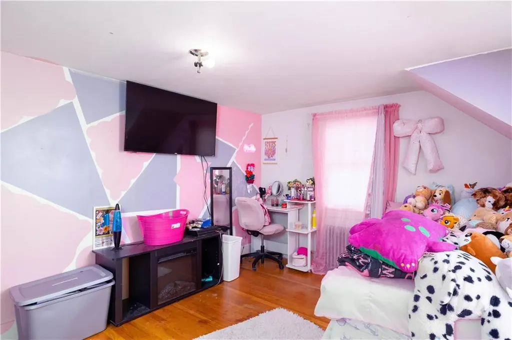 5 Albany Street North Providence RI 02904