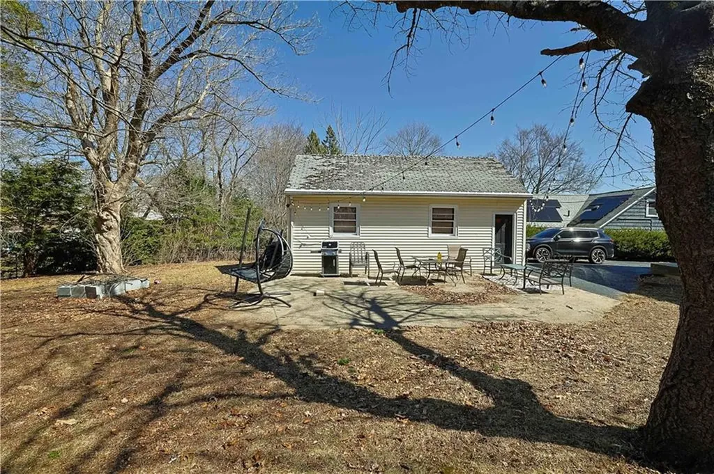 5 Albany Street North Providence RI 02904