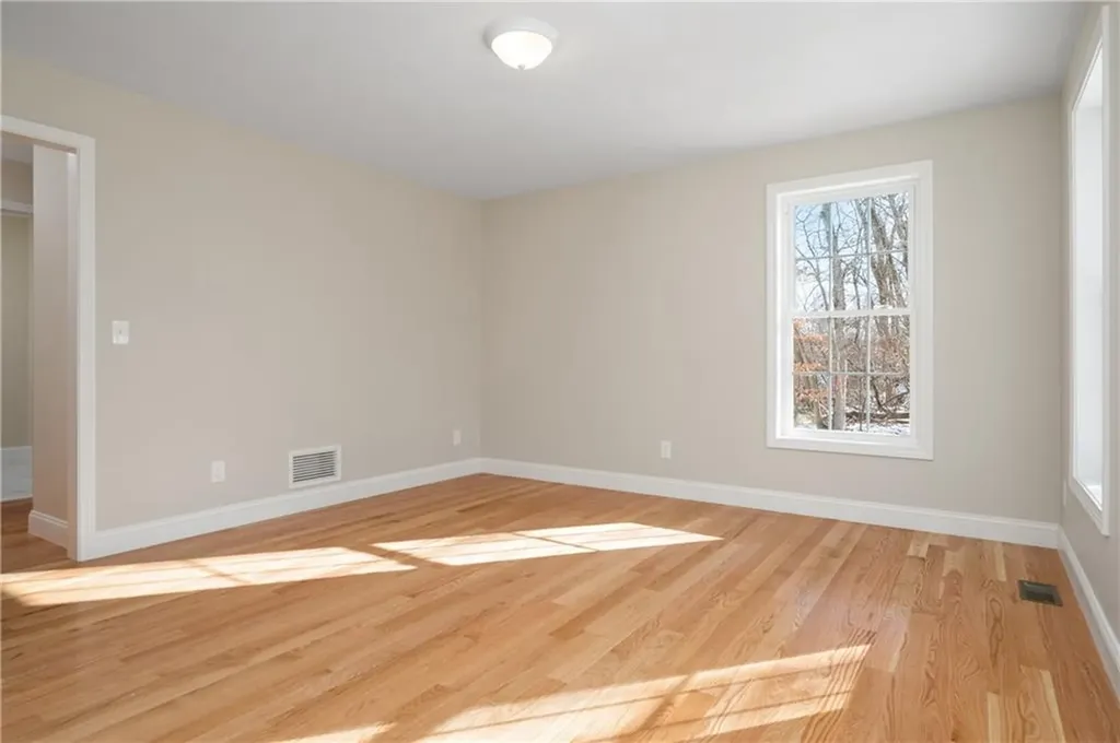 4 Jencks Road Cumberland RI 02864