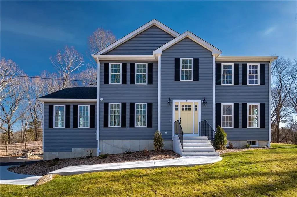 4 Jencks Road Cumberland RI 02864