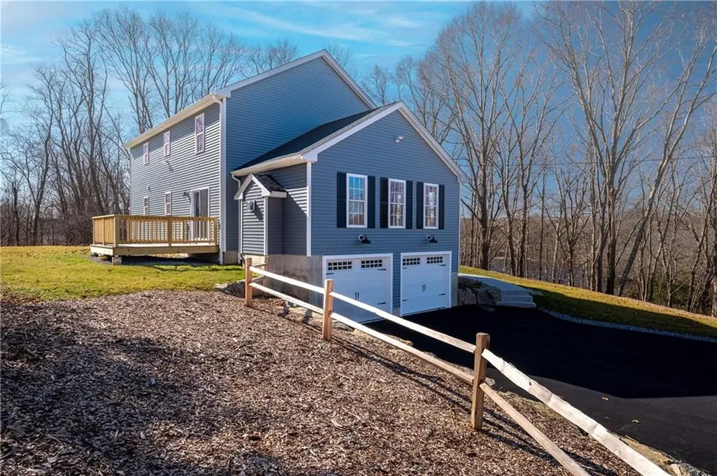 4 Jencks Road Cumberland RI 02864