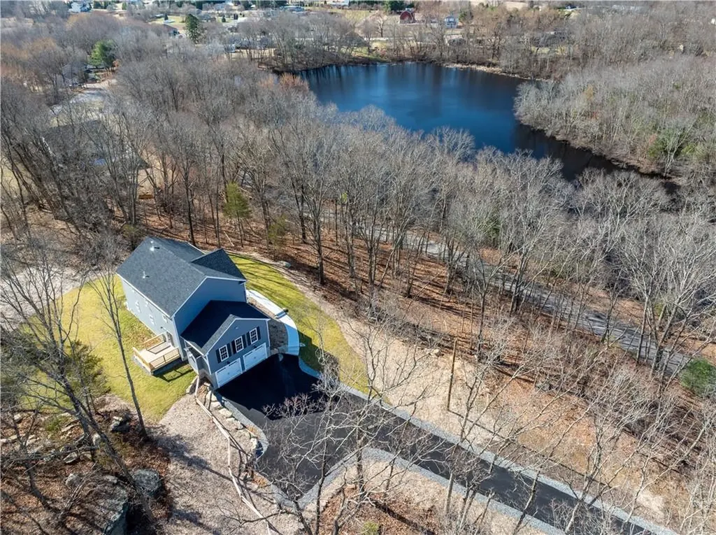 4 Jencks Road Cumberland RI 02864