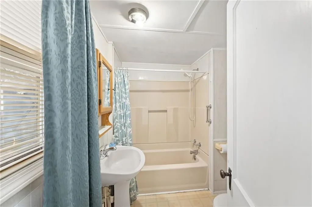135 Black Plain Road Exeter RI 02822