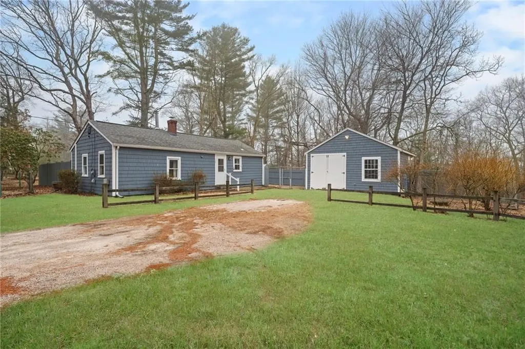 135 Black Plain Road Exeter RI 02822