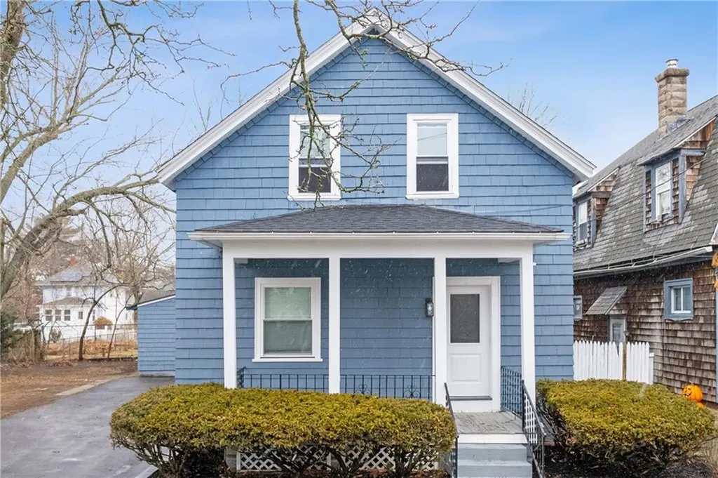 307 Smith Street Cranston RI 02905