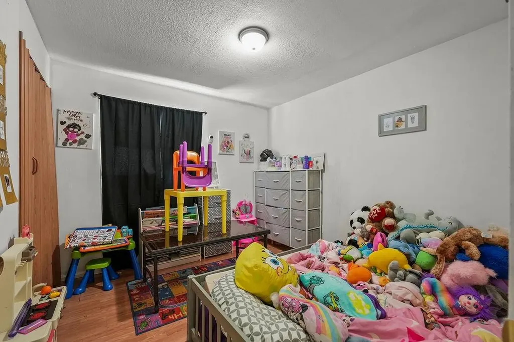 13 Harriet Street Providence RI 02905