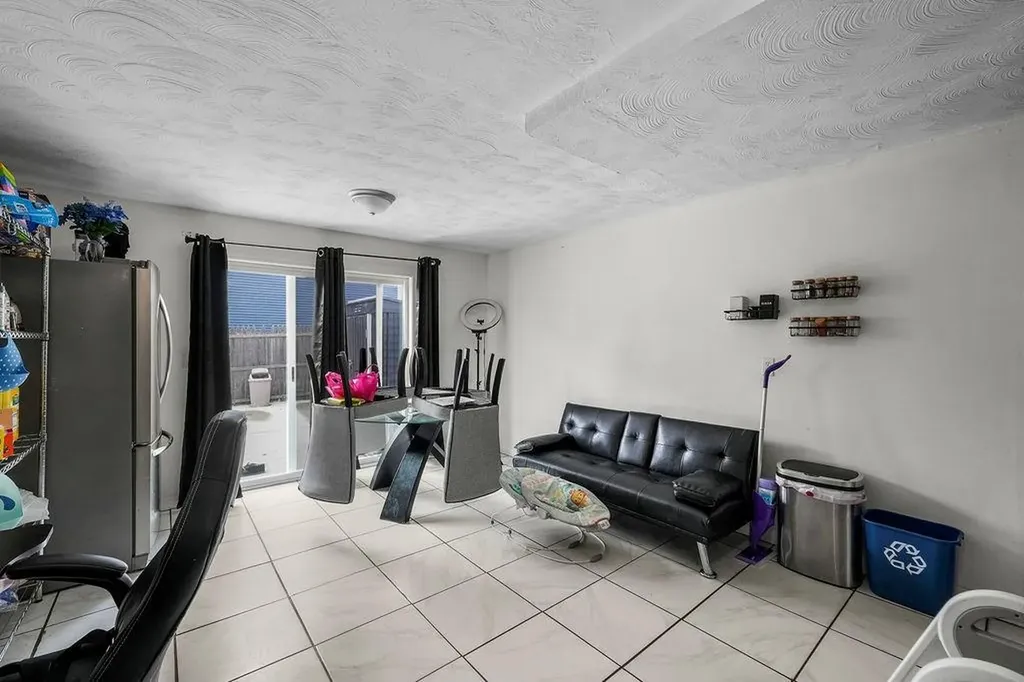 13 Harriet Street Providence RI 02905