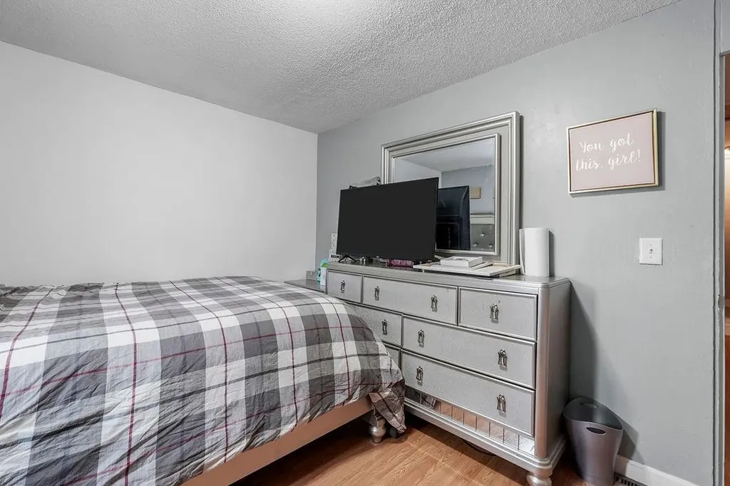 13 Harriet Street Providence RI 02905