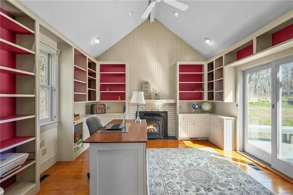 875 Plainfield Pike Scituate RI 02857