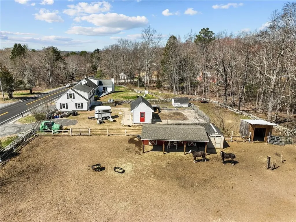 875 Plainfield Pike Scituate RI 02857