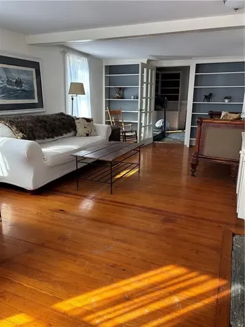 875 Plainfield Pike Scituate RI 02857