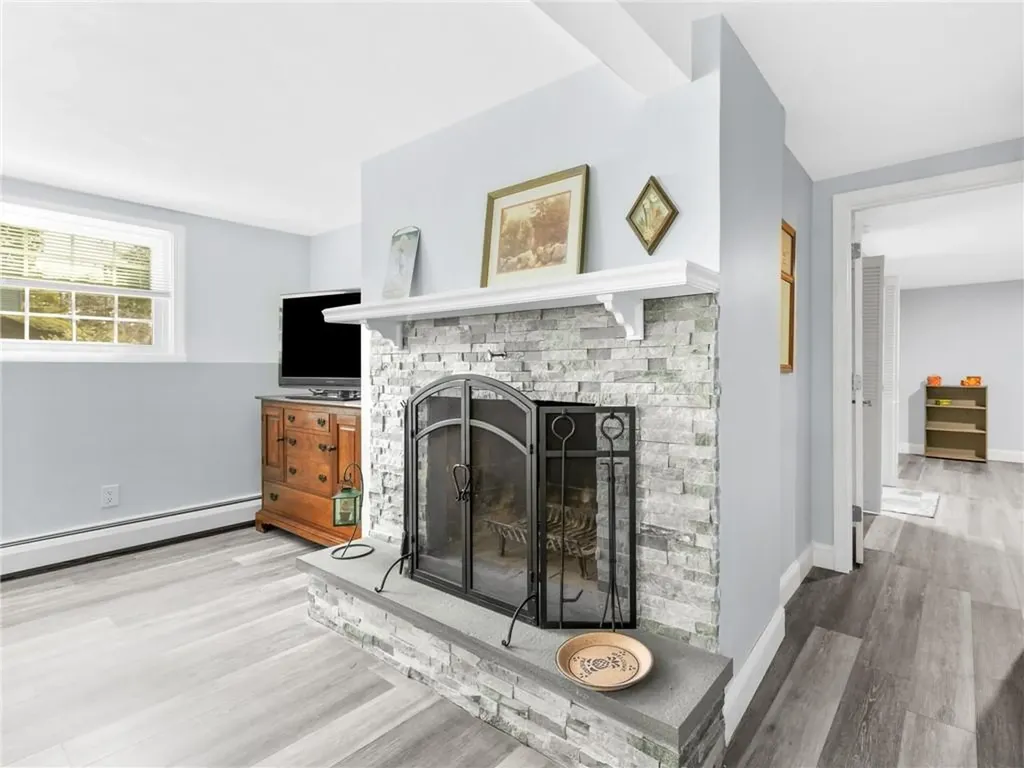 59 Wood Cove Drive Coventry RI 02816