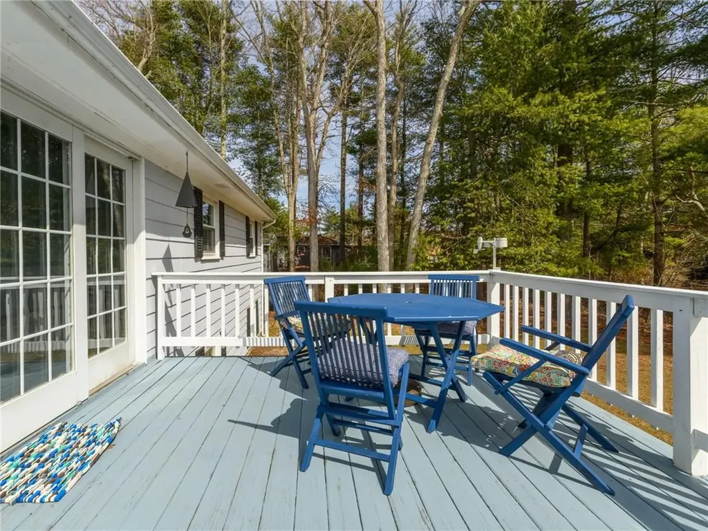 59 Wood Cove Drive Coventry RI 02816