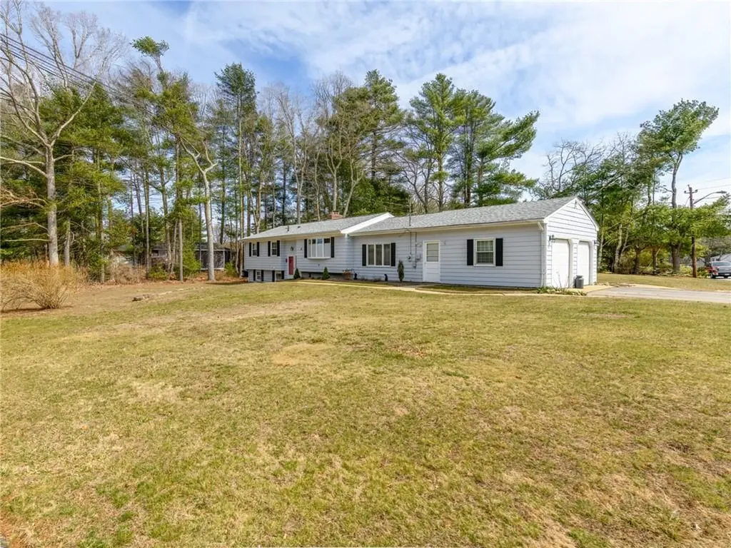 59 Wood Cove Drive Coventry RI 02816