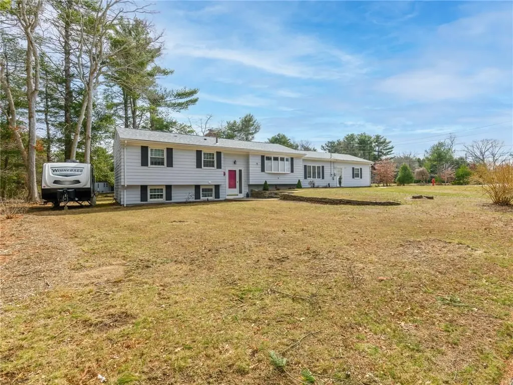 59 Wood Cove Drive Coventry RI 02816
