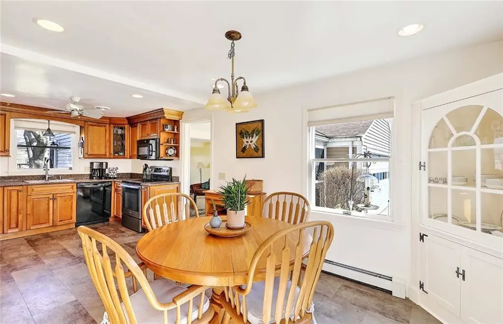 7 Deerfield Drive Barrington RI 02806