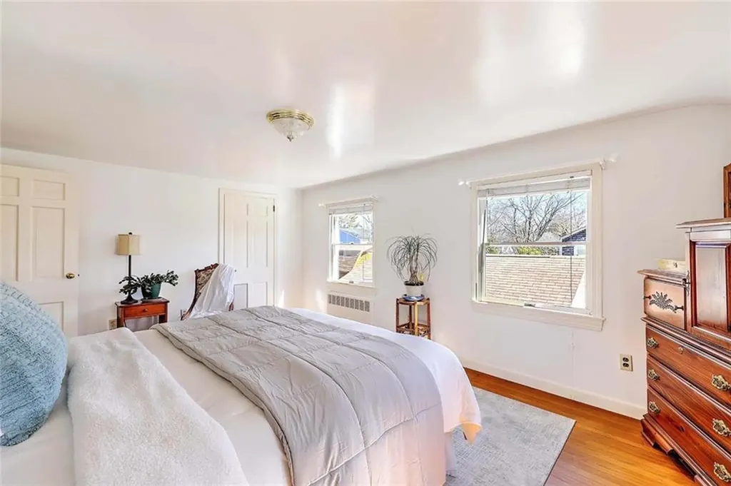 7 Deerfield Drive Barrington RI 02806