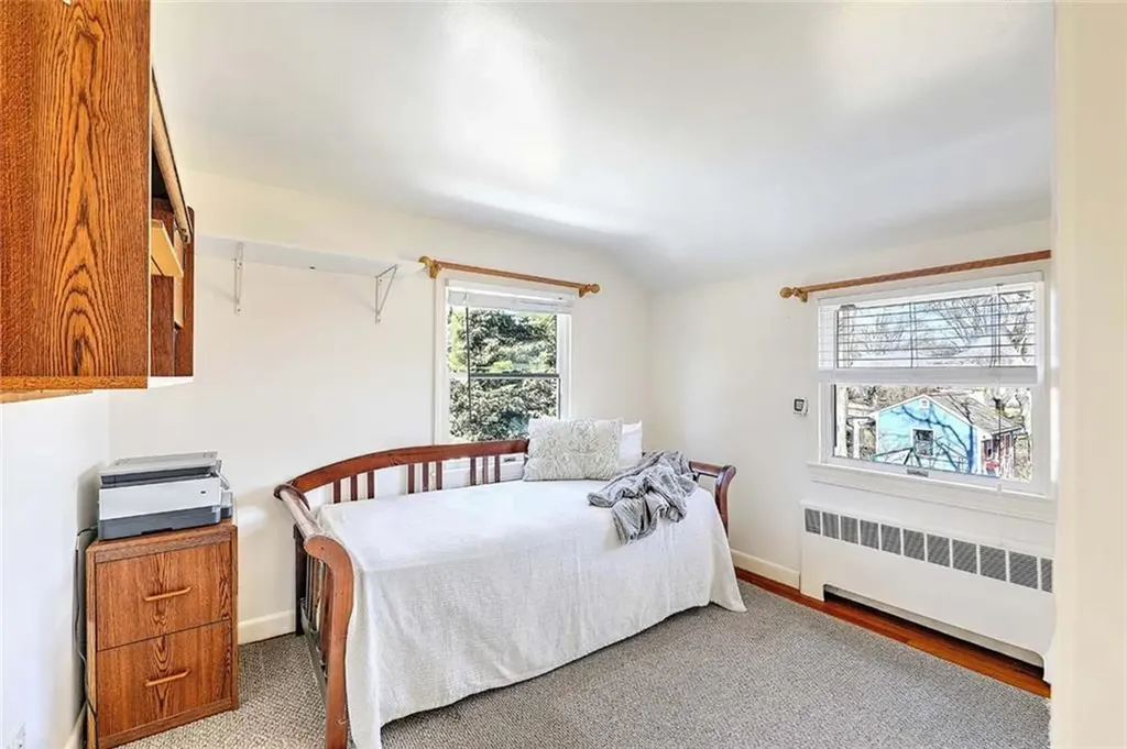 7 Deerfield Drive Barrington RI 02806