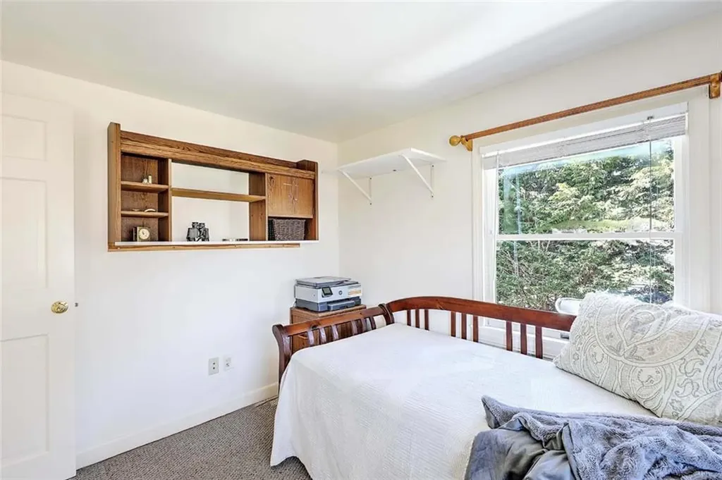 7 Deerfield Drive Barrington RI 02806