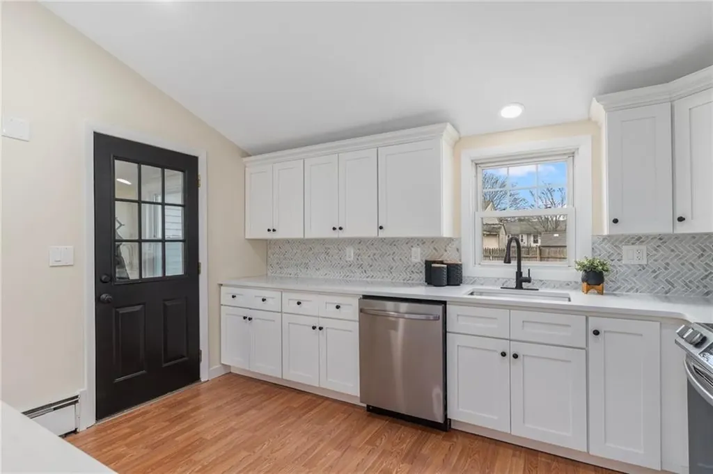 131 Brendard Avenue Warwick RI 02889