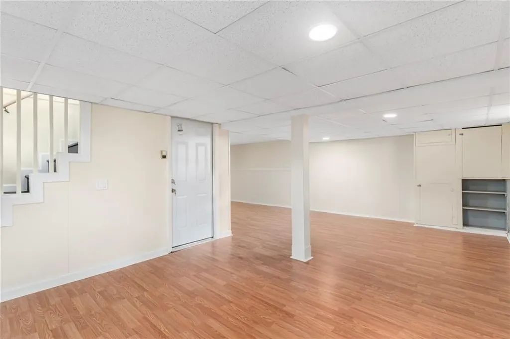 131 Brendard Avenue Warwick RI 02889