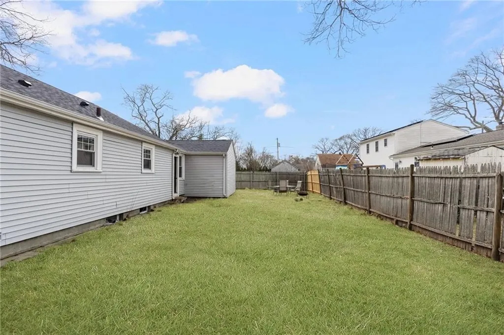 131 Brendard Avenue Warwick RI 02889