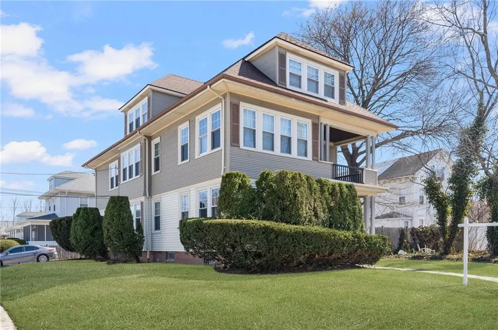 120 Pontiac Avenue Cranston RI 02910