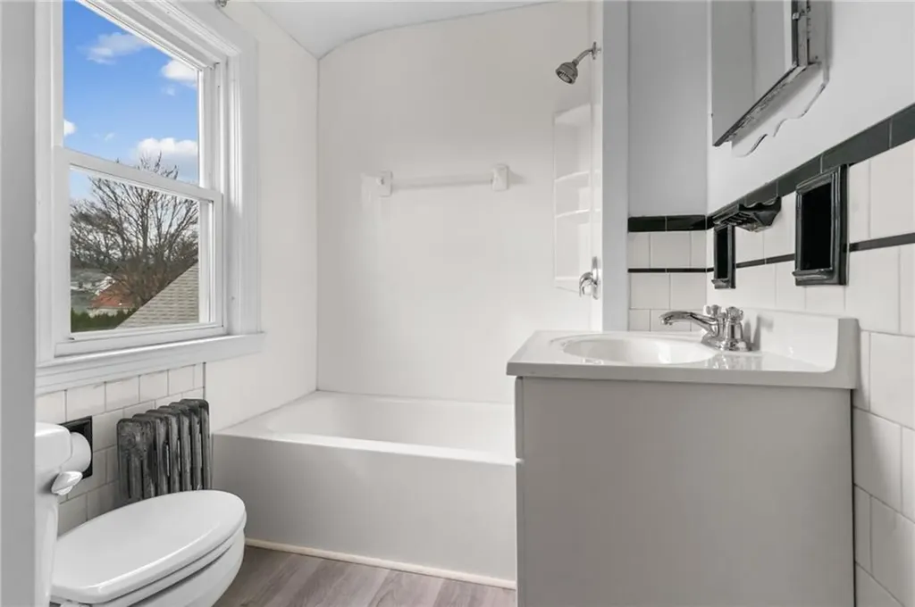 35 Harding Avenue Johnston RI 02919