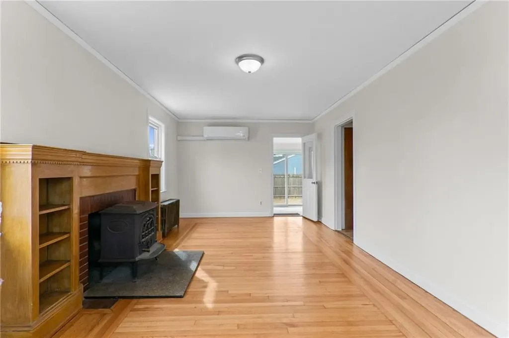 35 Harding Avenue Johnston RI 02919