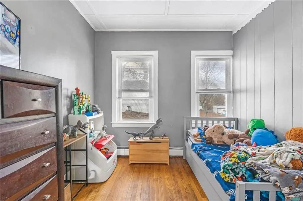 77 Veazie Street Providence RI 02908