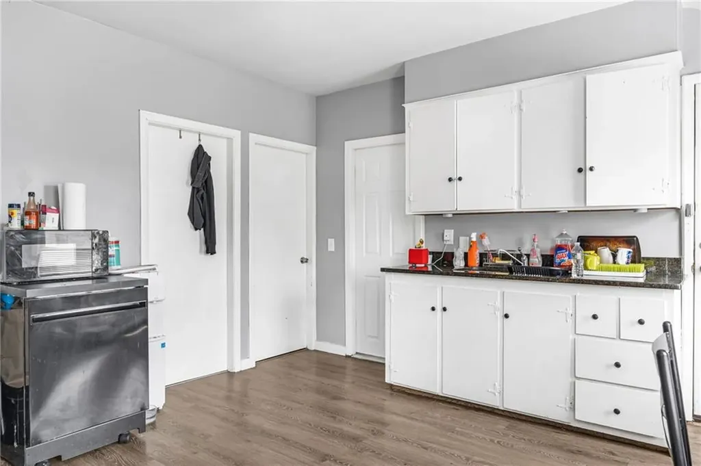 77 Veazie Street Providence RI 02908